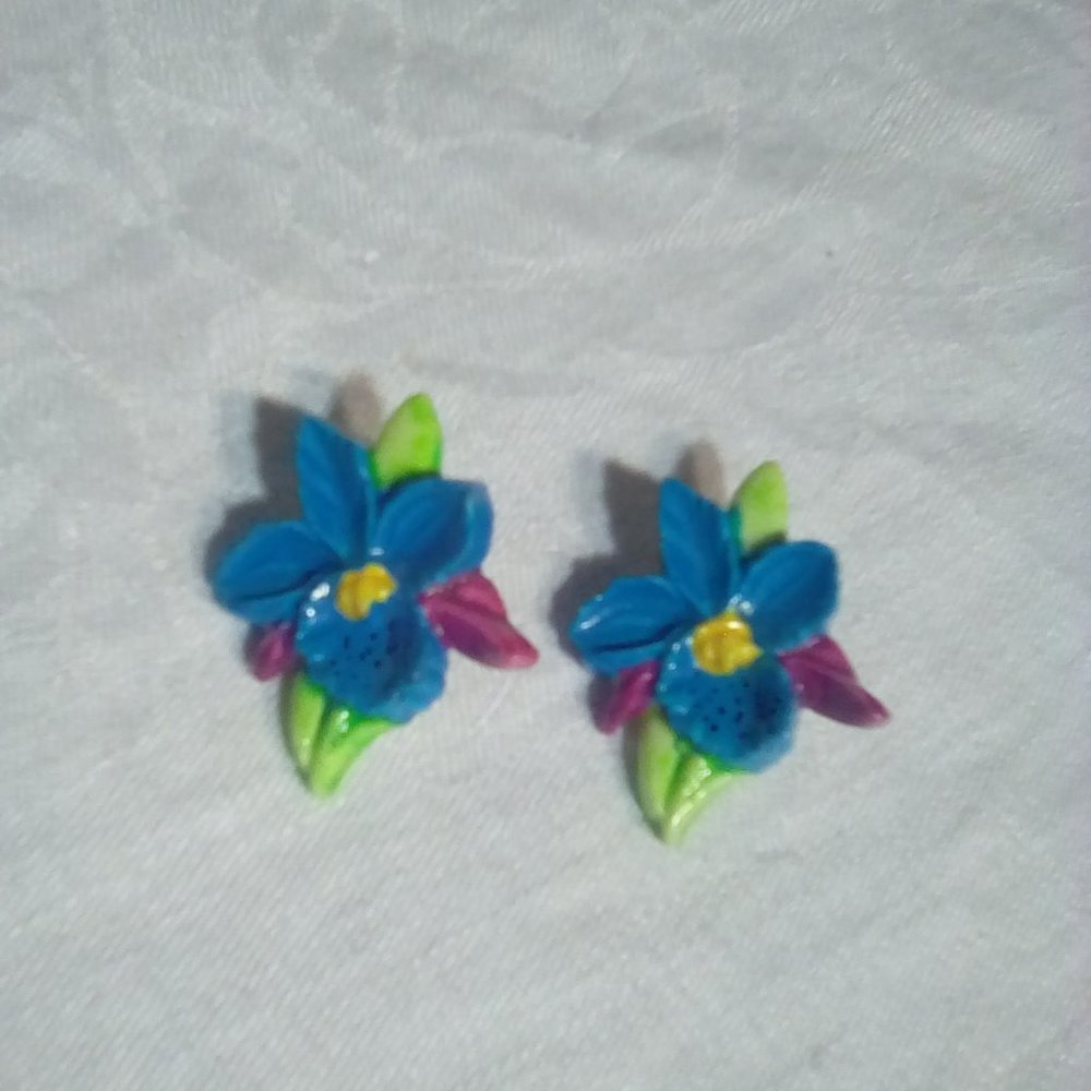 Free with purchase, orchid flower floral pierced earrings